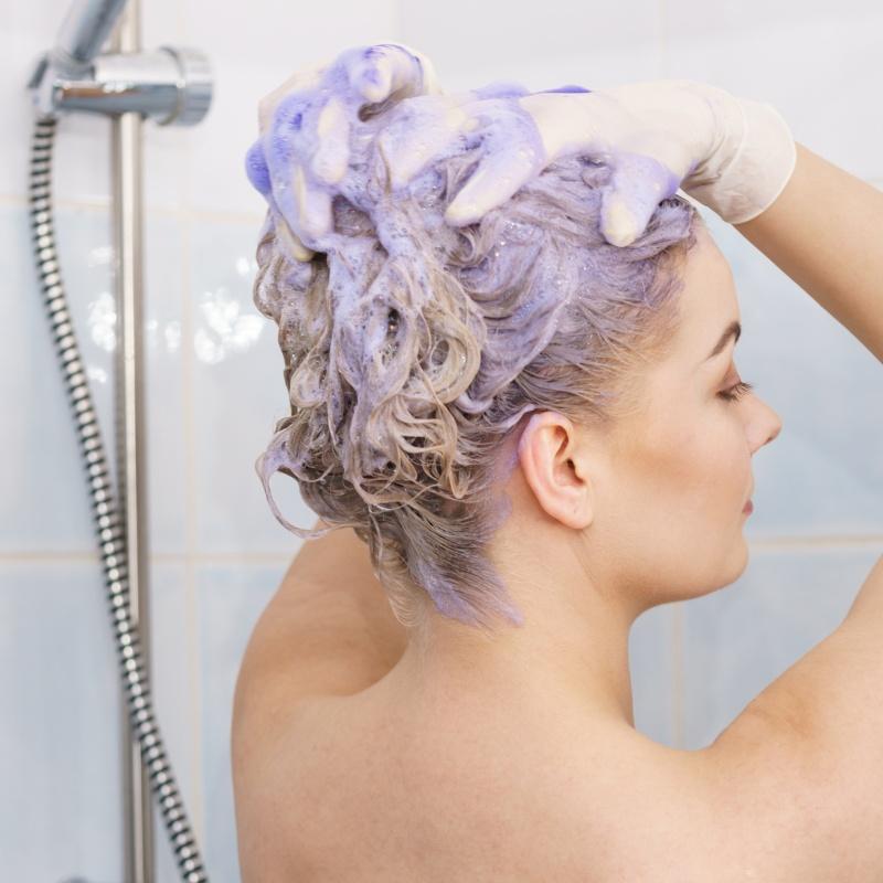 Olaplex No 4P Blonde Enhancer Toning Shampoo 250 ml