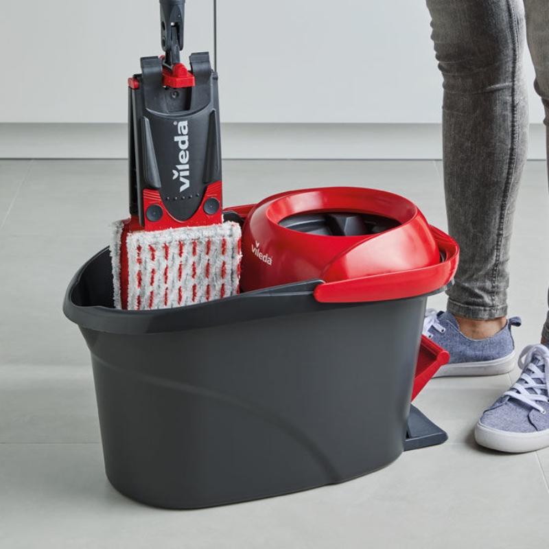 Vileda UltraMax Turbo Flatmopp – Effektiv Urvridning & Skinande Golv