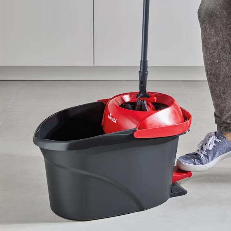 Vileda UltraMax Turbo Flatmopp – Effektiv Urvridning & Skinande Golv